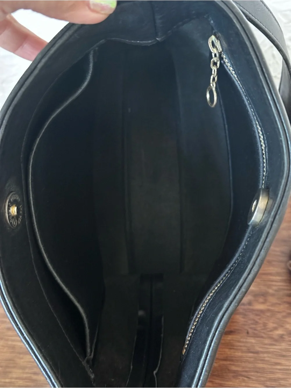 Vintage Coach Equestrian Slim 9306 Black Glove Tan Leather Shoulder Bag USA 1997